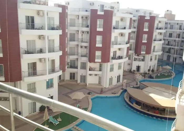 Cozy One Bedroom In Aquapalms Gurdaka